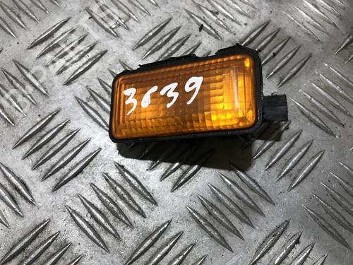 Høyre indikator Høyre indikator VW GOLF III (1H1) 1.9 TDI (90 hp) 35694424 35694424