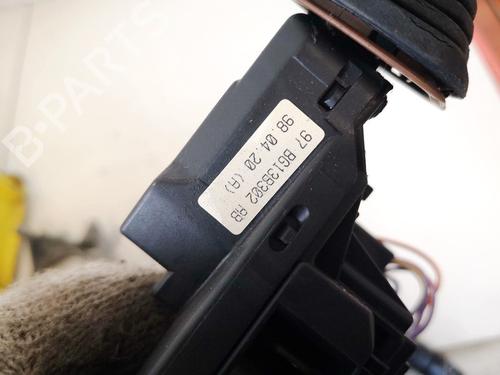 Warning switch FORD MONDEO II (BAP) 1.8 i | BP35395268I22 - Image 3