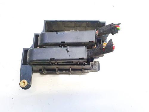 Used Fuse box AUDI ALLROAD C5 (4BH) 2.5 TDI quattro (180 hp) 32617002