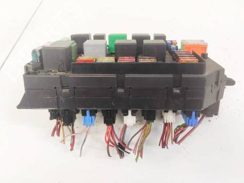 Used Fuse box Fuse box MERCEDES-BENZ S-CLASS (W221, V221) S 320 CDI (221.022, 221.122) (235 hp) 32967184 32967184