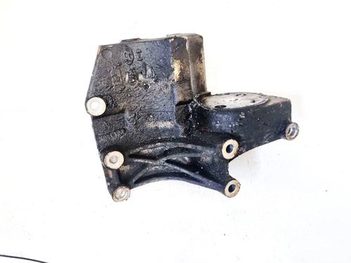 support-hyundai-h-1-starex-bus-a1-1997-32953157 main image