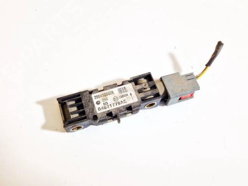 Used Electronic module Electronic module CHRYSLER VOYAGER IV (RG, RS) 2.4 (147 hp) 32570875 32570875
