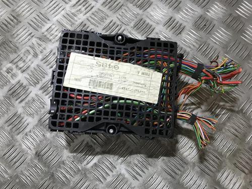 Used Fuse box Fuse box FORD FUSION (JU_) 1.4 (80 hp) 33496431 33496431