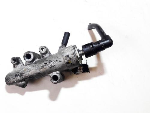 Used Injection rail Injection rail 35600445 35600445