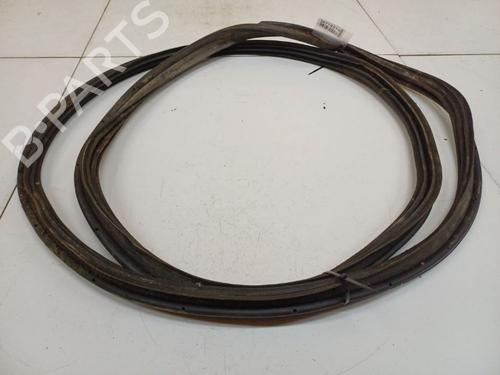 Gummiliste Gummiliste TOYOTA YARIS (_P1_) 1.4 D-4D (NLP10_, NLP10R) (75 hp) 39701320 39701320