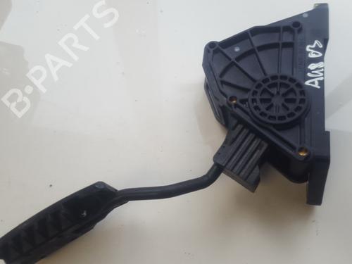 Used Pedal Pedal HONDA CR-V III (RE_) 2.2 i-CTDi 4WD (RE6) (140 hp) 35849243 35849243
