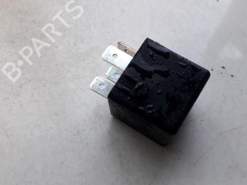 Used Electronic sensor Electronic sensor MERCEDES-BENZ A-CLASS (W168) A 170 CDI (168.008) (90 hp) 33515059 33515059