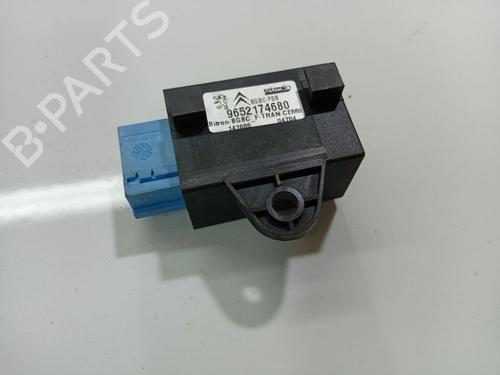 Electronic module PEUGEOT 407 (6D_) 2.0 HDi 135 (6DRHRH, 6DRHRE, 6DRHRG, 6DRHRJ) | BP32548001M83 - Image 2