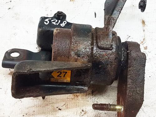 Used Engine mount Engine mount TOYOTA COROLLA Verso (ZER_, ZZE12_, R1_) 2.2 D-4D (AUR10_, AUR10R) (177 hp) 33530297 33530297