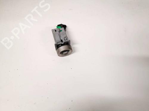 BP32937742I30 main image