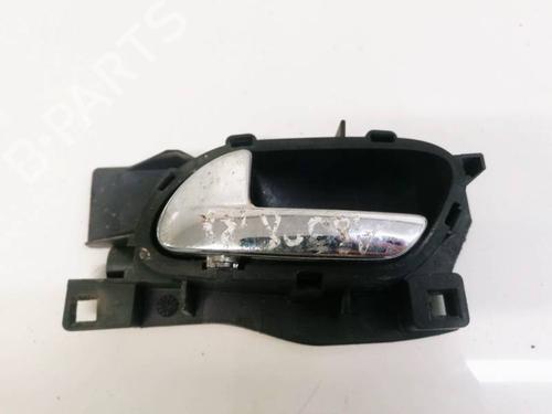 Used Front left interior door handle Front left interior door handle 35366483 35366483