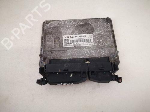 Used Engine control unit (ECU) Engine control unit (ECU) SKODA FABIA II (542) 1.2 (60 hp) 32944002 32944002