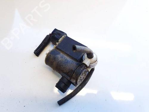 washer-pump-porsche-cayenne-9pa-2002-2003-2004-2005-2006-2007-2008-2009-2010-34770579 main image