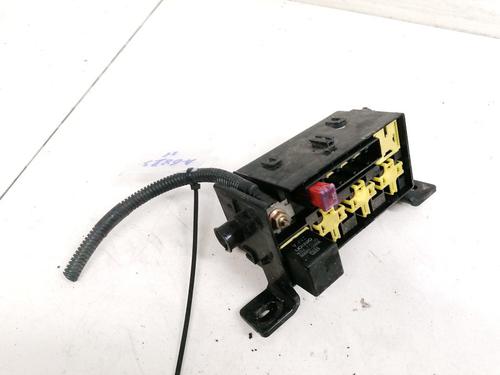 Used Fuse box Fuse box KIA SORENTO I (JC) 2.5 CRDi 4WD (140 hp) 33090412 33090412