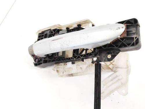front-right-exterior-door-handle-vw-passat-b6-3c2-2005-2006-2007-2008-2009-2010-2011-35326993 main image