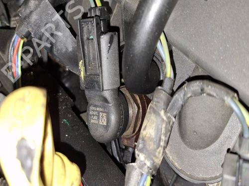 Inyector Inyector PEUGEOT 407 (6D_) 2.7 HDi (6DUHZJ, 6DUHZF) (204 hp) 39735176 39735176