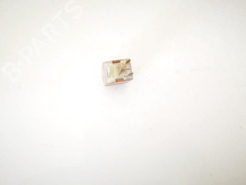 Electronic sensor FORD MONDEO I (GBP) 2.0 i 16V | BP33073541M84 - Image 2
