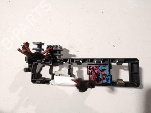 Fuse box AUDI A3 (8P1) 1.6 | BP32581293E1 