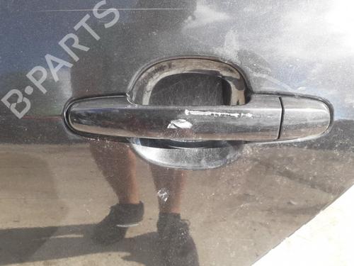 rear-left-exterior-door-handle-toyota-corolla-verso-_e12_-2001-2002-2003-2004-2005-2006-2007-35606693 main image