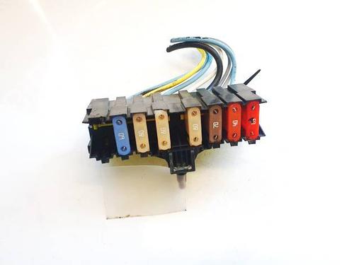 Used Fuse box Fuse box PEUGEOT 307 (3A/C) 1.6 HDi 110 (109 hp) 32533205 32533205