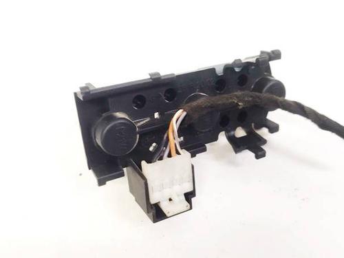 Used Lamp holder Lamp holder FIAT STILO (192_) 1.6 16V (192_XB1A) (103 hp) 35081336 35081336