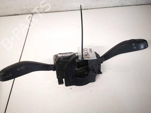 Used Warning switch Warning switch VW POLO IV (9N_, 9A_) 1.4 TDI (75 hp) 35294217 35294217