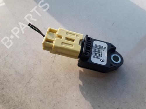 Used Electronic module Electronic module TOYOTA COROLLA Saloon (_E12_) 2.0 D-4D (CDE120_, CDE120R) (116 hp) 33515682 33515682