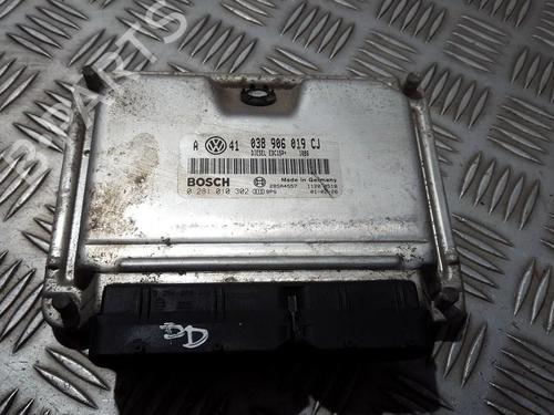 Used Engine control unit (ECU) Engine control unit (ECU) VW BORA I (1J2) 1.9 TDI (115 hp) 33499573 33499573