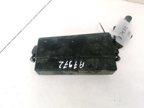 fuse-box-opel-vectra-c-z02-2002-2003-2004-2005-2006-2007-2008-2009-32902786 main image