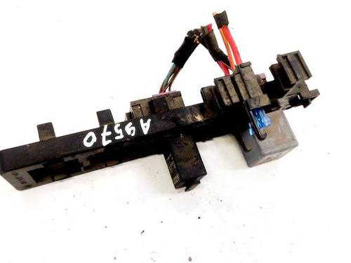 fuse-box-vw-passat-b6-3c2-2005-2006-2007-2008-2009-2010-2011-32960261 main image