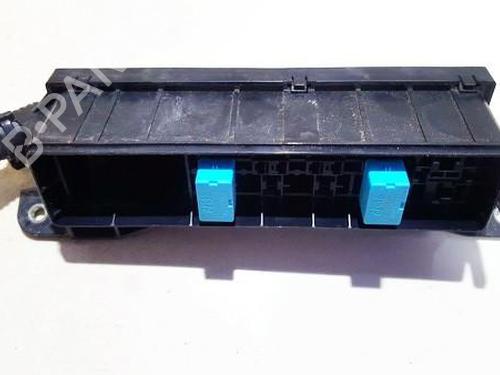 Used Fuse box Fuse box TOYOTA PRIUS Liftback (_W2_) 1.5 Hybrid (NHW20_, NHW20R) (112 hp) 33518400 33518400