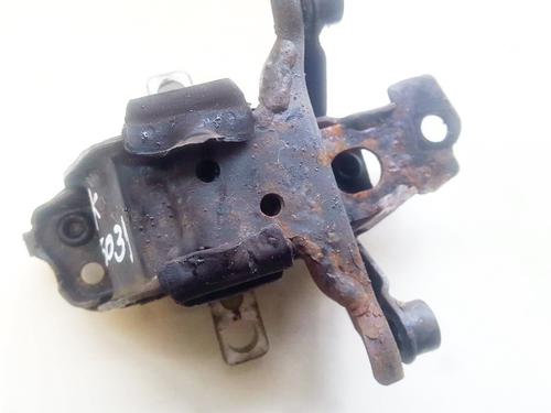 Used Engine mount Engine mount SKODA ROOMSTER (5J7) 1.4 TDI (80 hp) 33526834 33526834