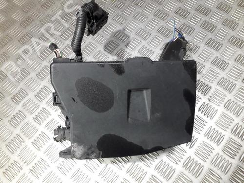 Used Fuse box Fuse box TOYOTA AURIS (_E15_) 2.2 D (ADE157_, ADE151_, ADE151R, ADE157R) (177 hp) 33498218 33498218
