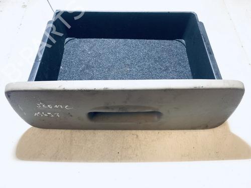 Used Glove box Glove box RENAULT SCÉNIC II (JM0/1_) 1.5 dCi (JM0F) (82 hp) 35882395 35882395