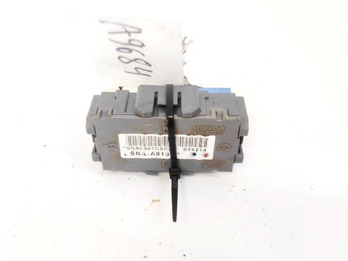 Used Fuse box Fuse box HONDA CIVIC VIII Hatchback (FN, FK) 1.8 (FN1, FK2) (140 hp) 32965973 32965973