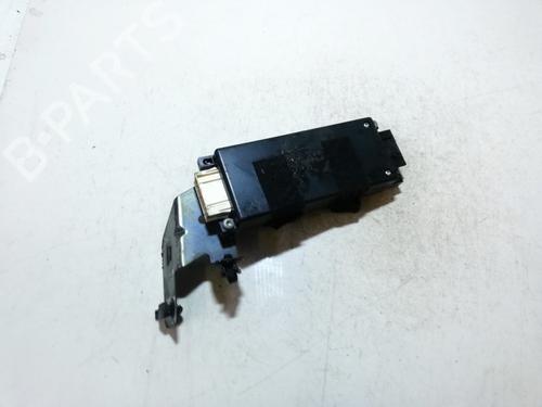 Used Electronic module Electronic module PEUGEOT 607 (9D, 9U) 2.2 HDi (133 hp) 33516051 33516051