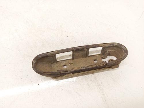 front-left-exterior-door-handle-audi-a6-c5-4b2-4b4-1997-1998-1999-2000-2001-2002-2003-2004-2005-34763049 main image