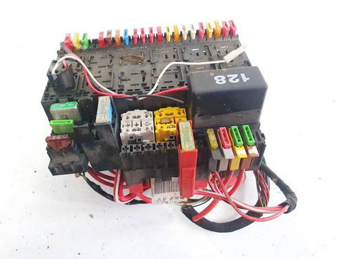 Used Fuse box Fuse box VW SHARAN (7M8, 7M9, 7M6) 1.9 TDI (90 hp) 32600978 32600978