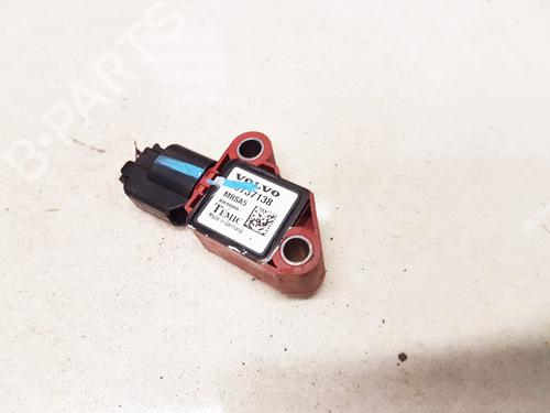 Used Electronic module VOLVO C30 (533) 2.0 D (136 hp) 33107140