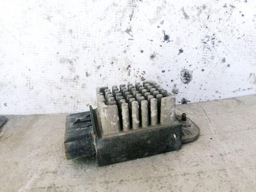 Used Electronic module CHRYSLER PACIFICA 3.5 AWD (253 hp) 32920848