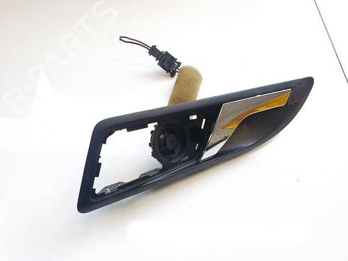 front-left-interior-door-handle-skoda-octavia-ii-1z3-2004-2005-2006-2007-2008-2009-2010-2011-2012-2013-35041416 main image