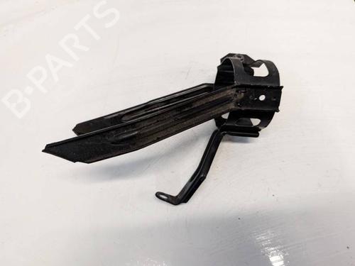 Used Support Support AUDI A4 B5 (8D2) 1.9 TDI (90 hp) 36379978 36379978