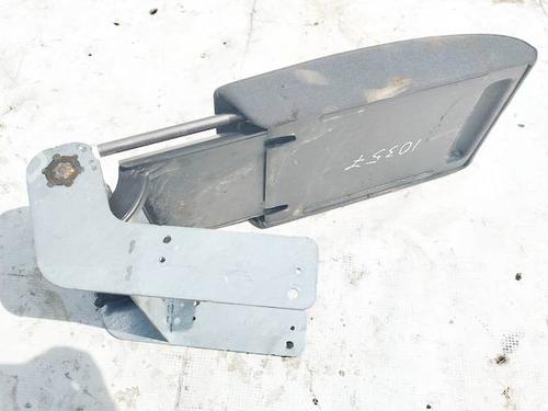 Used Armrest / Center console Armrest / Center console VW GOLF PLUS V (5M1, 521) 1.9 TDI (90 hp) 35022790 35022790
