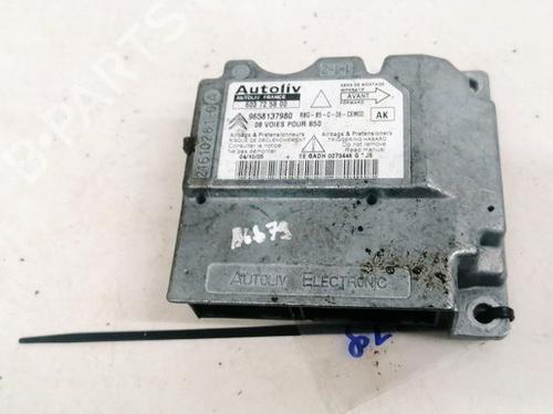 ecu-airbags-citroen-c4-i-lc_-2004-2005-2006-2007-2008-2009-2010-2011-2012-2013-2014-33092074 main image