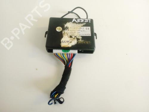 Used Electronic module Electronic module VOLVO V40 Estate (645) 1.9 DI (115 hp) 33528082 33528082