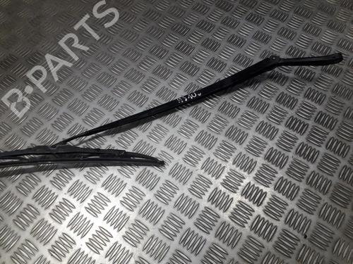 Used Front windshield wiper arm Front windshield wiper arm ALFA ROMEO GT (937_) 1.9 JTD (937CXN1B) (150 hp) 33498881 33498881