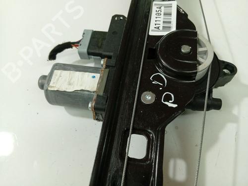 Used Right front window motor Right front window motor 34825075 34825075