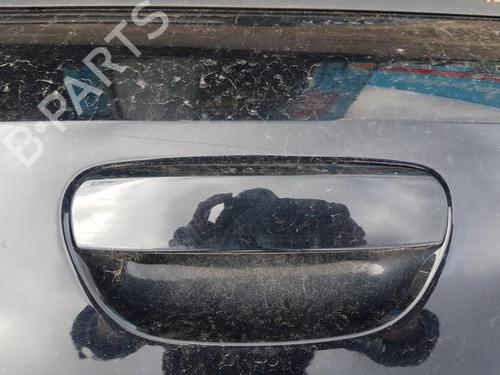 rear-left-exterior-door-handle-audi-a4-b6-8e2-2000-2001-2002-2003-2004-2005-35712064 main image
