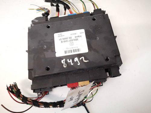 Used Electronic module Electronic module VW PHAETON (3D1, 3D2, 3D3, 3D4, 3D6, 3D7, 3D8, 3D9) 3.2 V6 (241 hp) 35382788 35382788