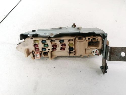 Used Fuse box MAZDA 626 V (GF) 2.0 Turbo DI (GFFP) (101 hp) 32913164